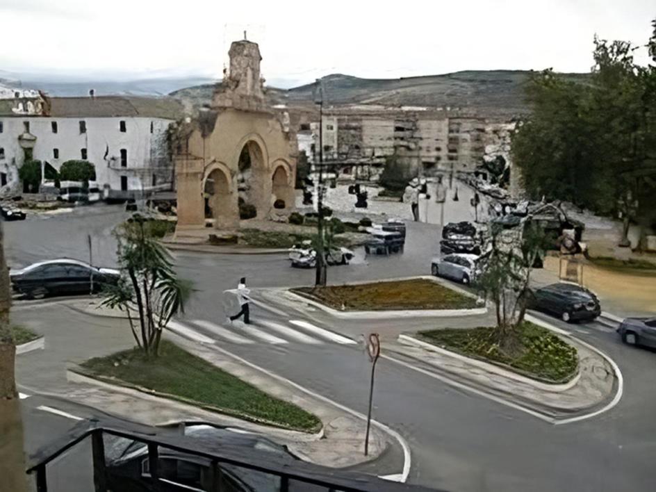 Hostal Colon Antequera Exterior photo