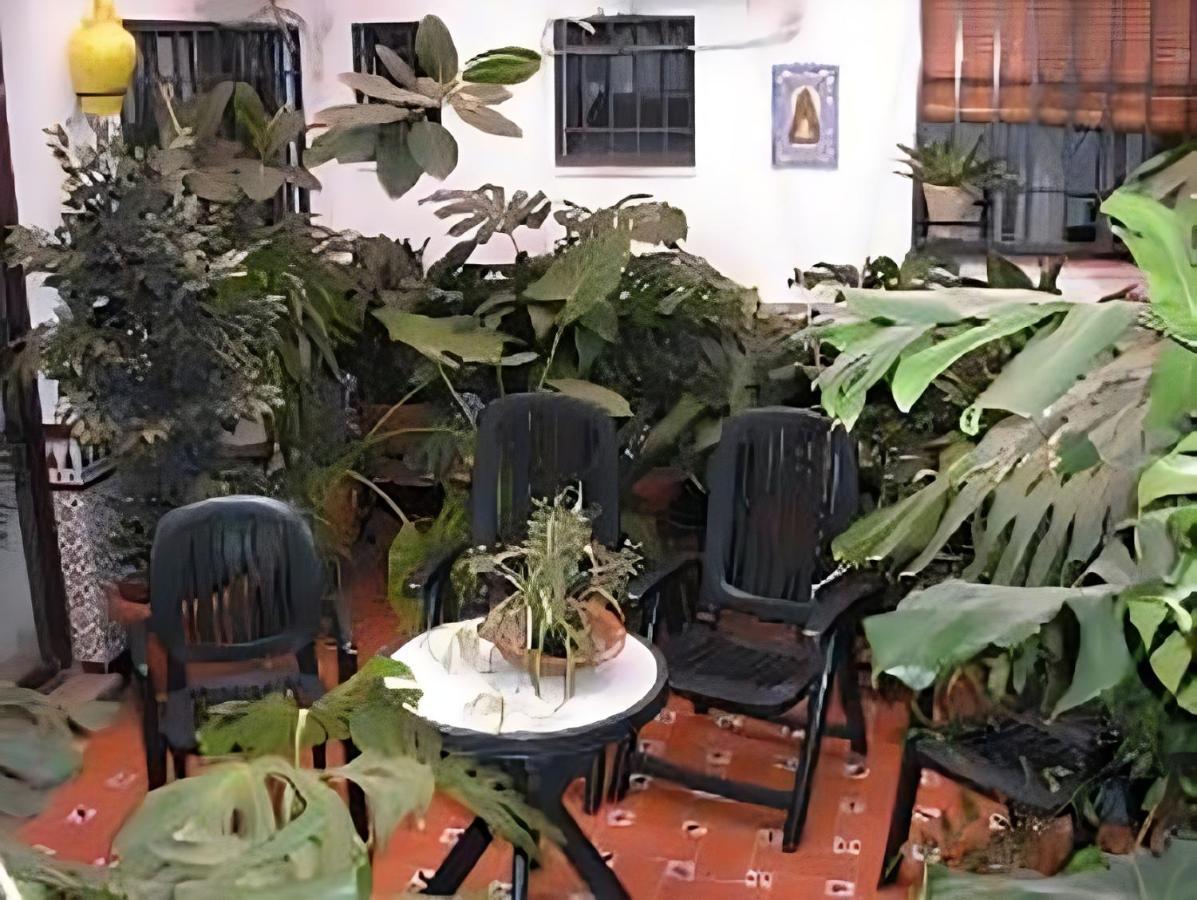 Hostal Colon Antequera Exterior photo