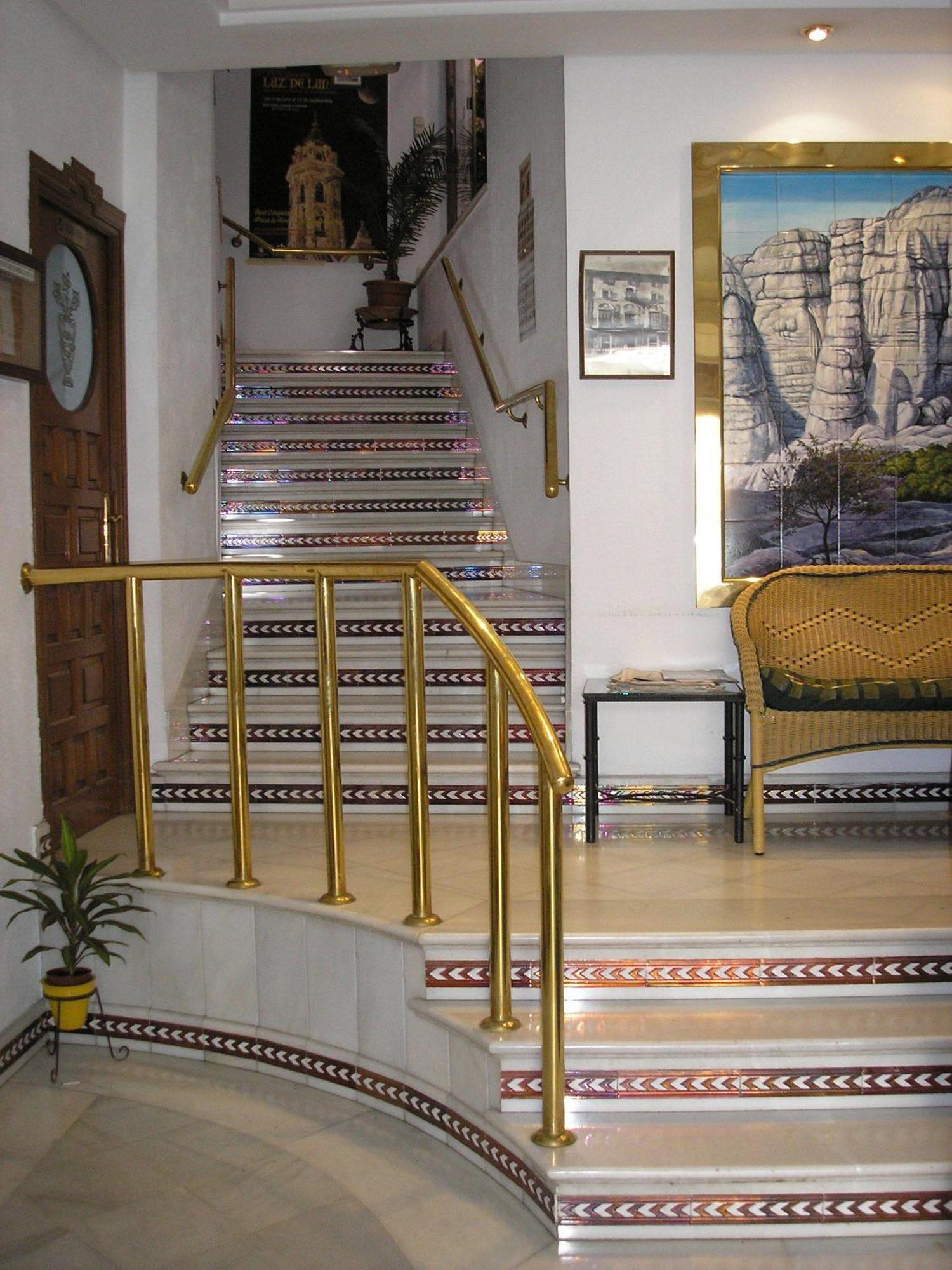 Hostal Colon Antequera Exterior photo